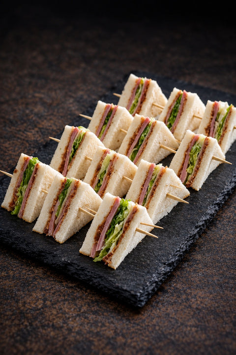 Club sandwich charcuterie